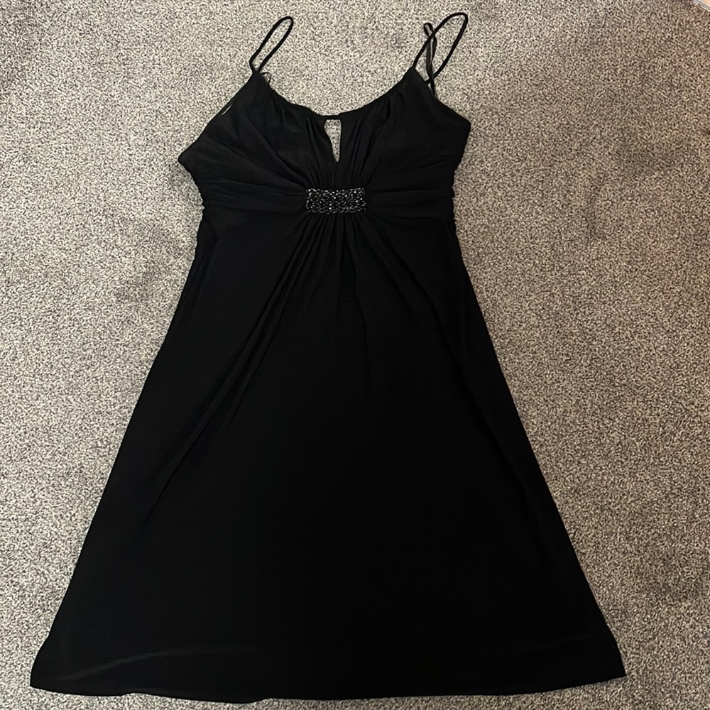 Jessica Howard Black Dress